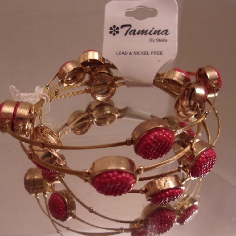 Nwts Tamina bangle bracelets. L36-3